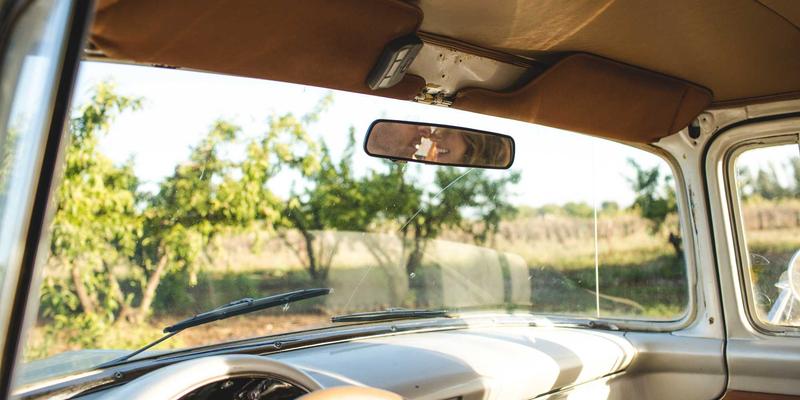 软件定义网络(SDN)如何优化数据中心网络架构：提升系统管理与IT资源效率的关键网络技术